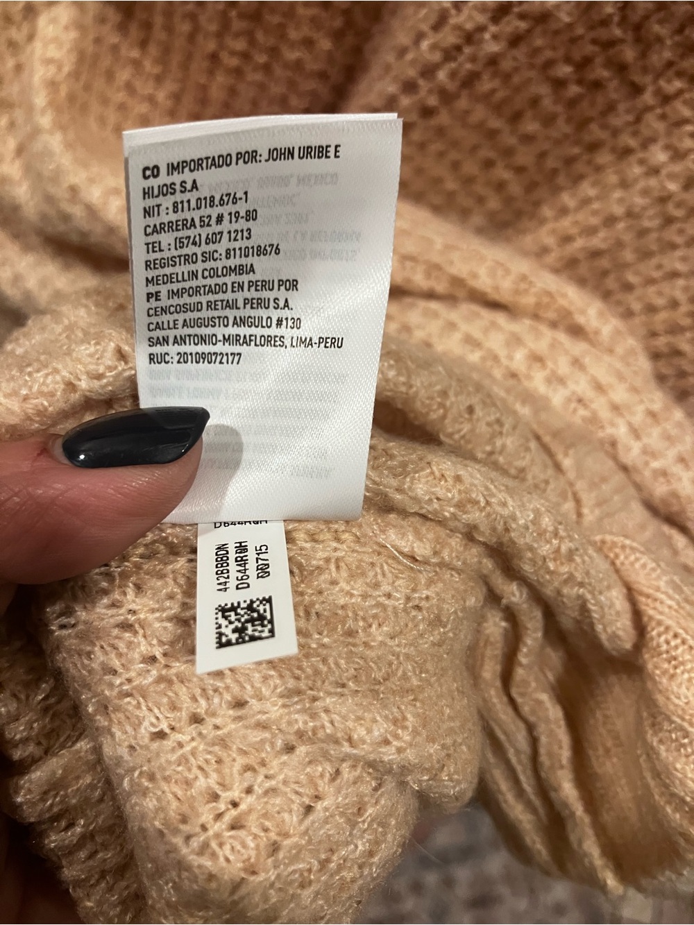 American Eagle Oversized V-Neck Knit Sweater Tan Beige High Low Hem Medium - Picture 5 of 6